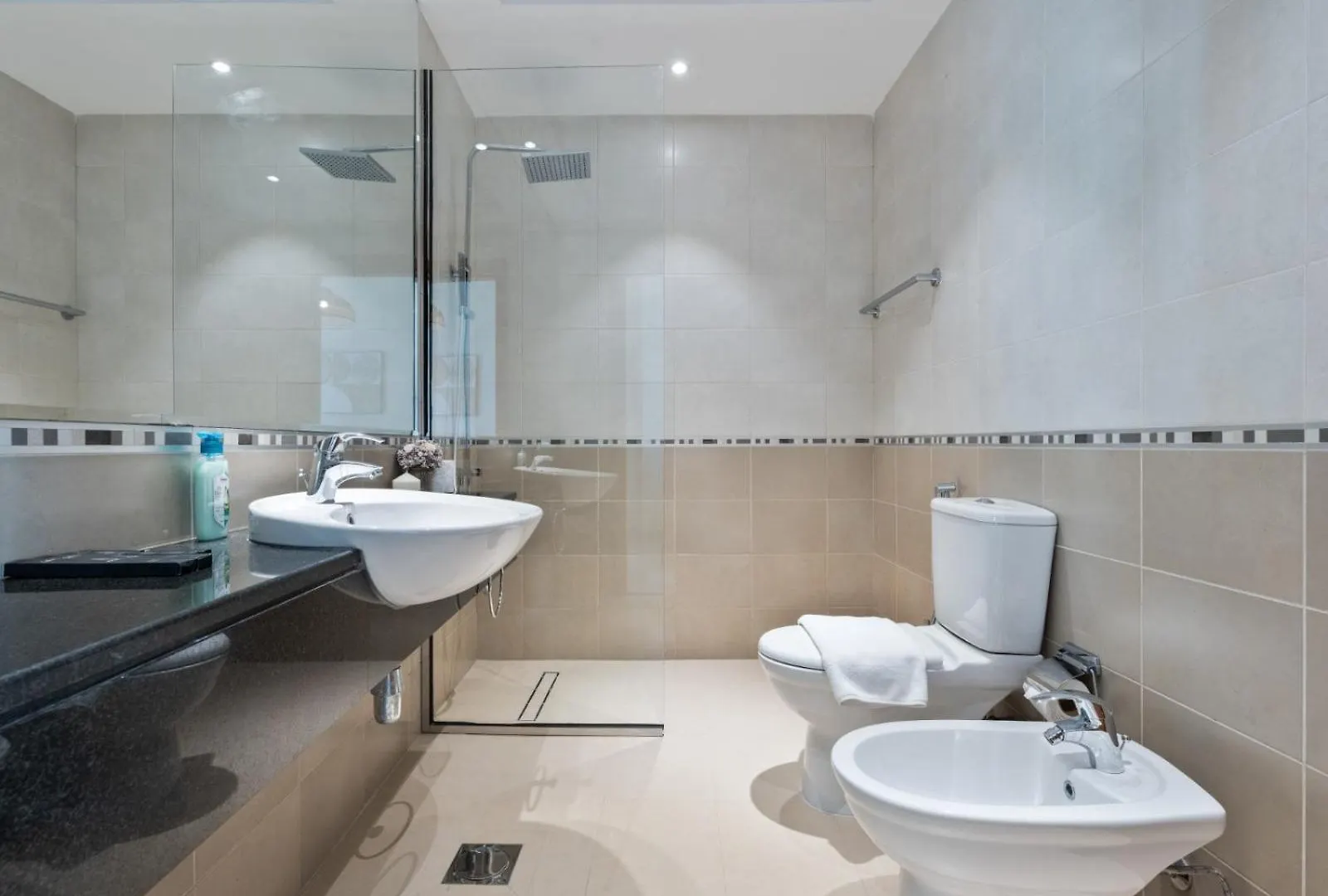 Cozy And Relaxing 2Bdr Stay In Trident - Dubai Marina